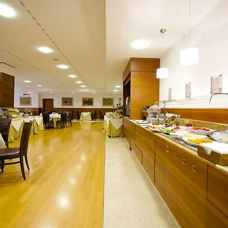 Four Points By Sheraton 호텔 시에나