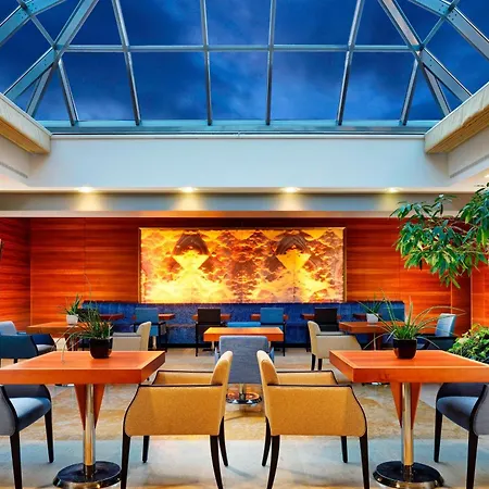 호텔 Four Points By Sheraton