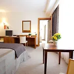 Four Points By Sheraton Hotel 4*