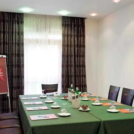 Four Points By Sheraton Hotel