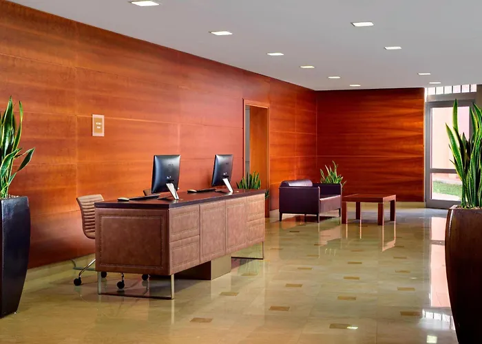 מלון Four Points By Sheraton סיינה