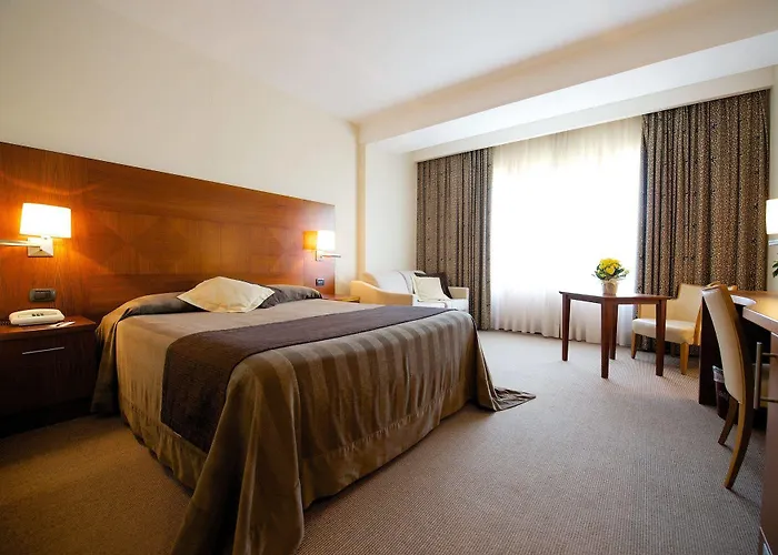 Four Points By Sheraton 4* סיינה